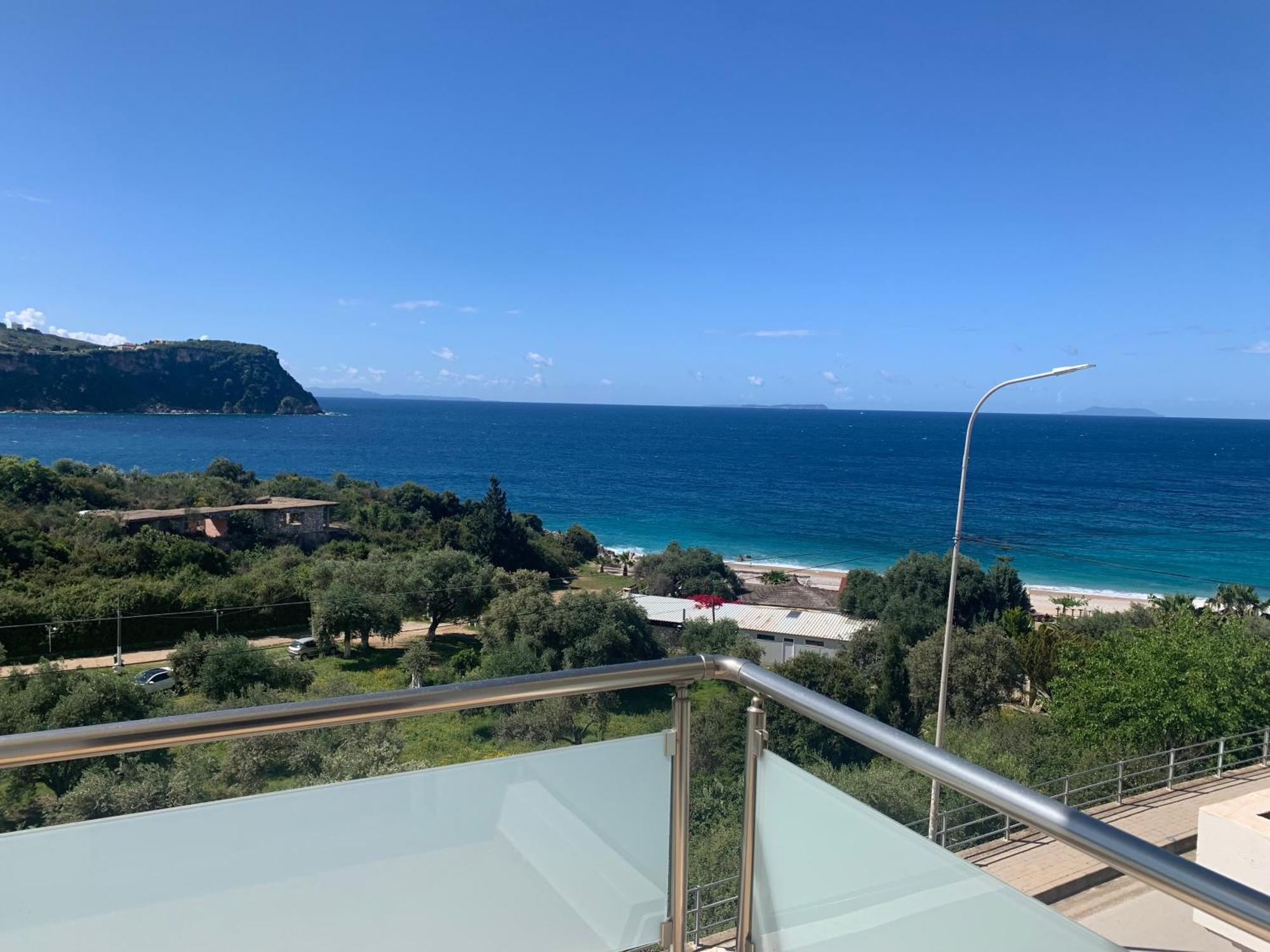 Sunset Views Apartment Himara Kültér fotó