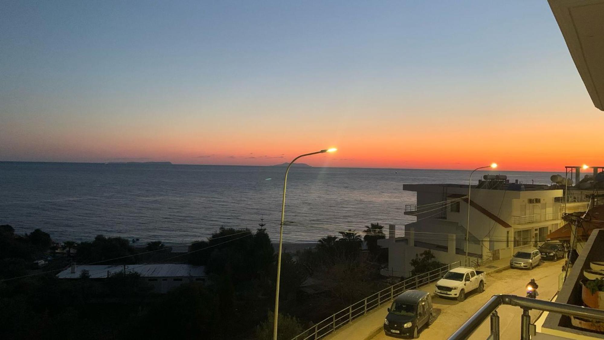 Sunset Views Apartment Himara Kültér fotó